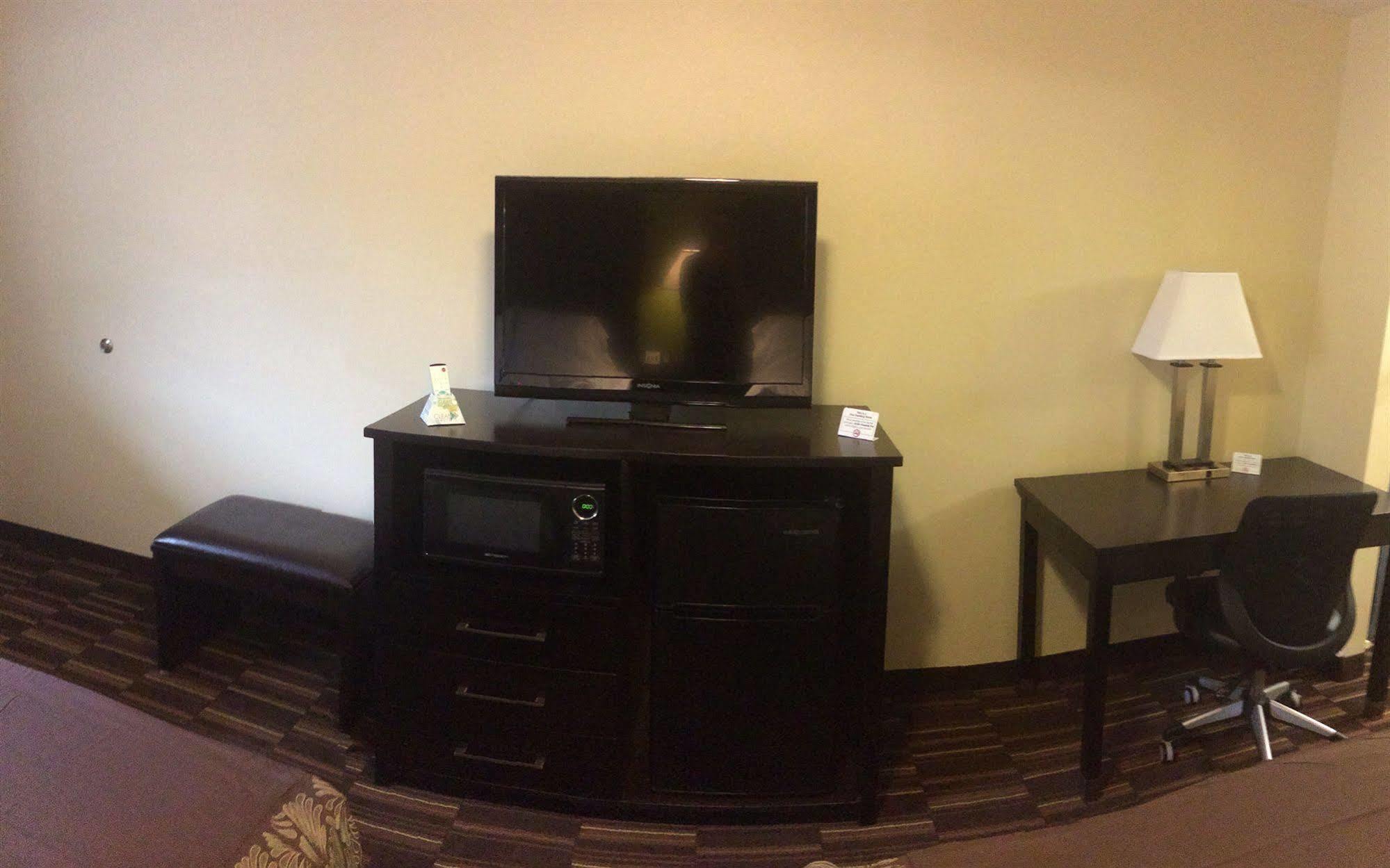 Boarders Inn & Suites By Cobblestone Hotels - Ashland City Экстерьер фото
