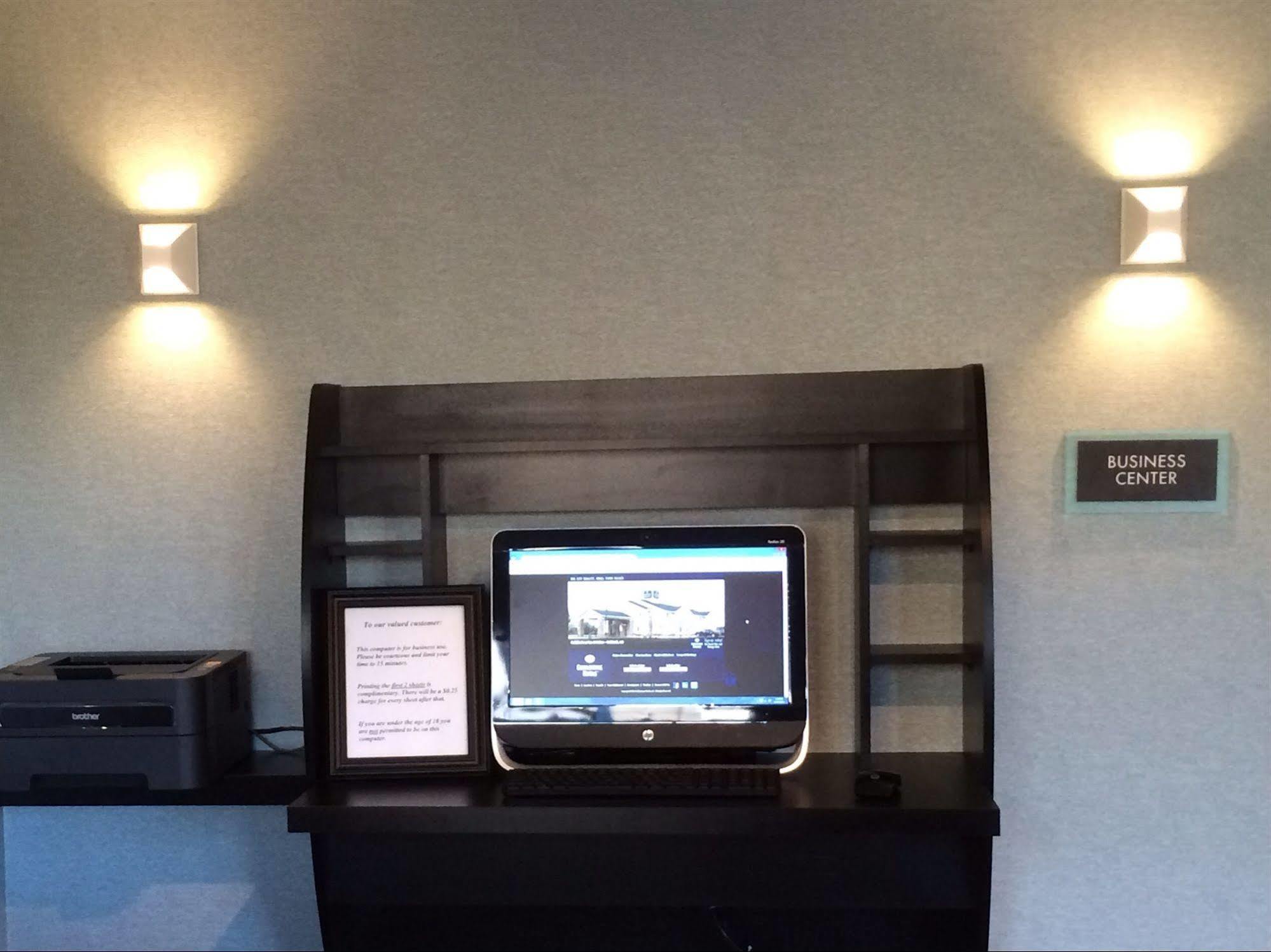 Boarders Inn & Suites By Cobblestone Hotels - Ashland City Экстерьер фото